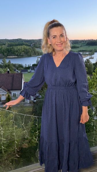 Hovedbilde AMANDA LONG DRESS BLUE